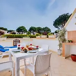 Willa Falesia Nature By The Portuguese Butler *