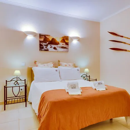 Willa Falesia Nature By The Portuguese Butler *